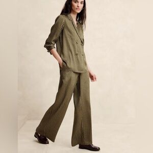 Banana Republic PRINTED PULL-ON PANT